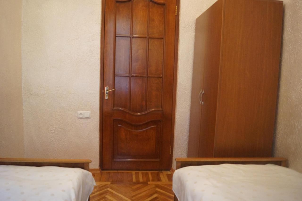 Arteast Hostel Erivan Dış mekan fotoğraf