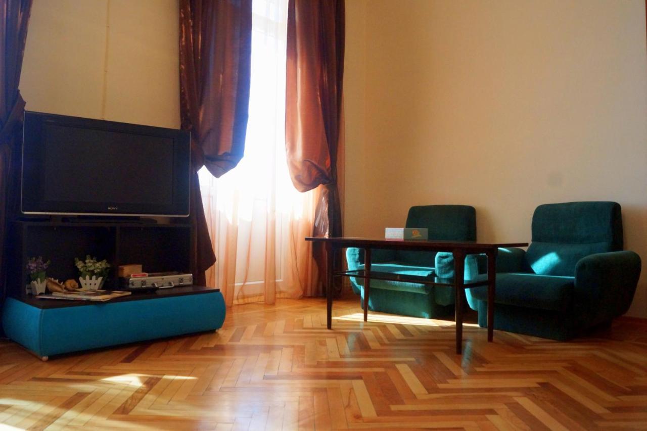 Arteast Hostel Erivan Dış mekan fotoğraf