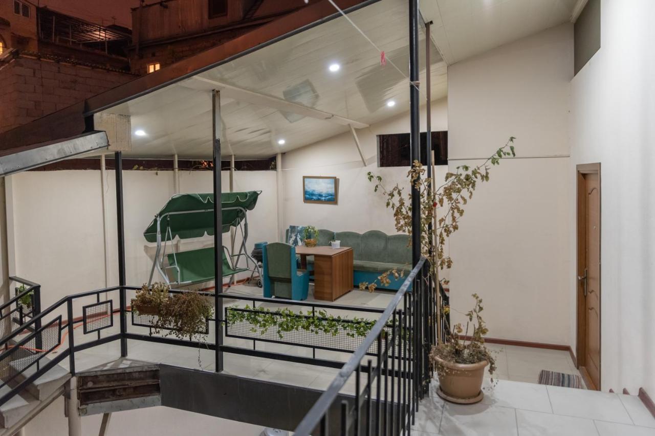 Arteast Hostel Erivan Dış mekan fotoğraf